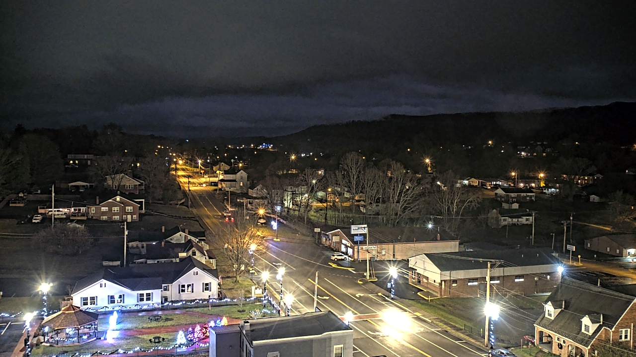 Thumbnail for current weather camera view from Russell County Courthouse in Lebanon, Virginia