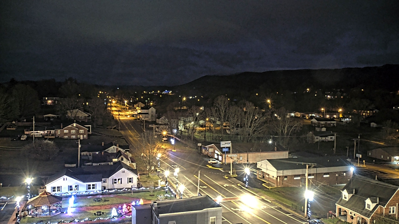 Thumbnail for current weather camera view from Russell County Courthouse in Lebanon, Virginia