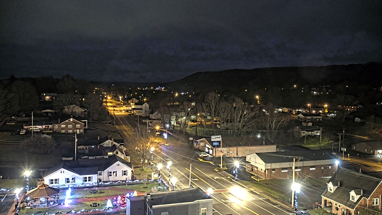 Thumbnail for current weather camera view from Russell County Courthouse in Lebanon, Virginia