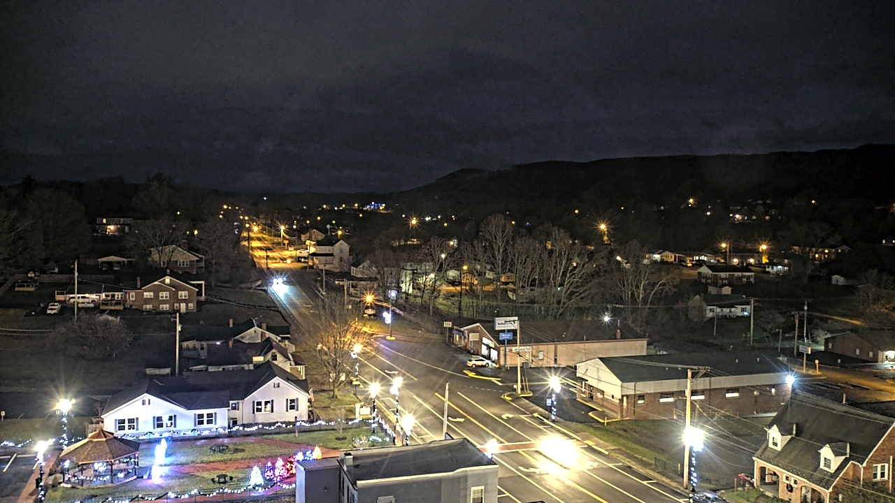 Thumbnail for current weather camera view from Russell County Courthouse in Lebanon, Virginia