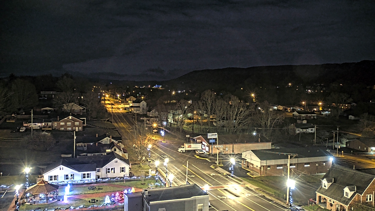 Thumbnail for current weather camera view from Russell County Courthouse in Lebanon, Virginia