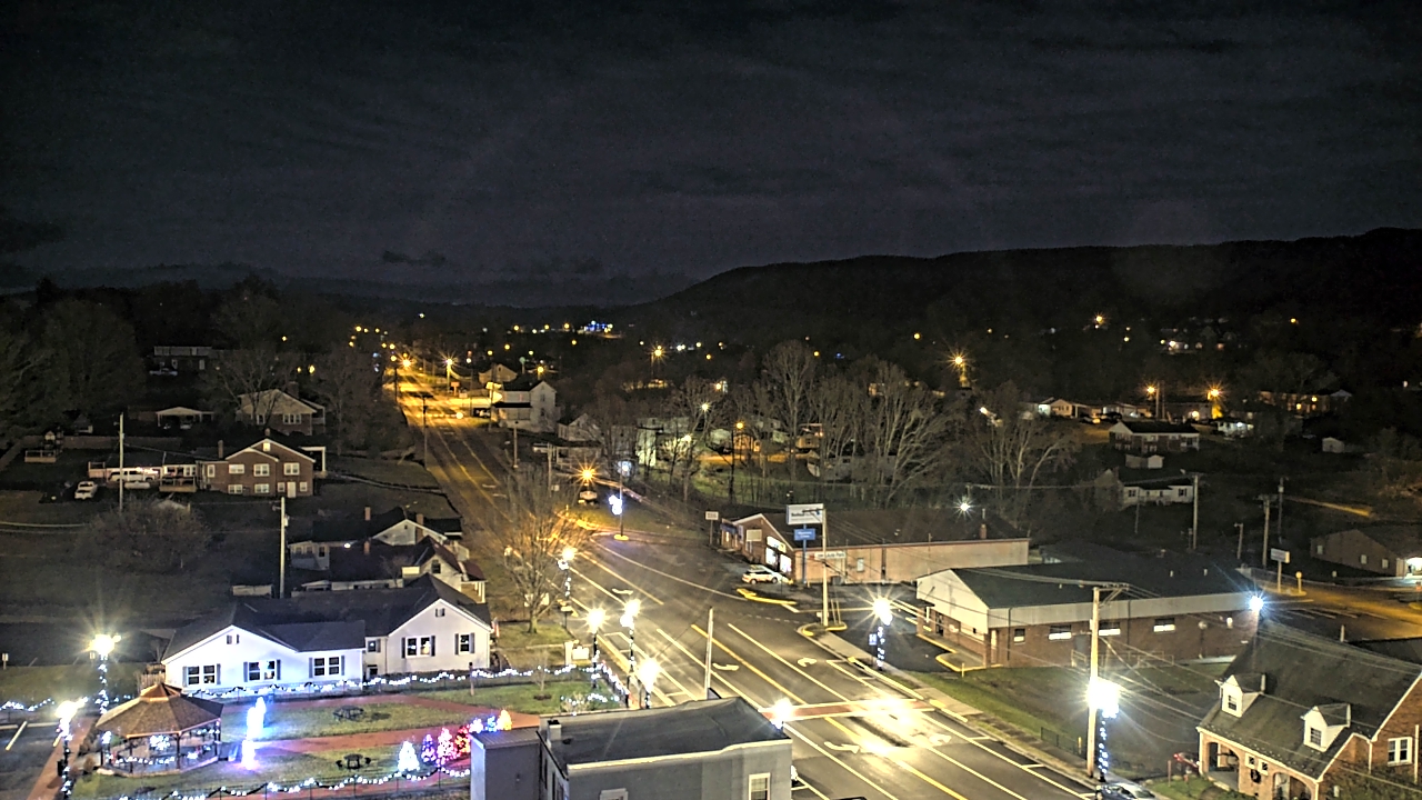 Thumbnail for current weather camera view from Russell County Courthouse in Lebanon, Virginia