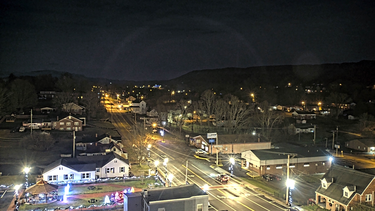 Thumbnail for current weather camera view from Russell County Courthouse in Lebanon, Virginia