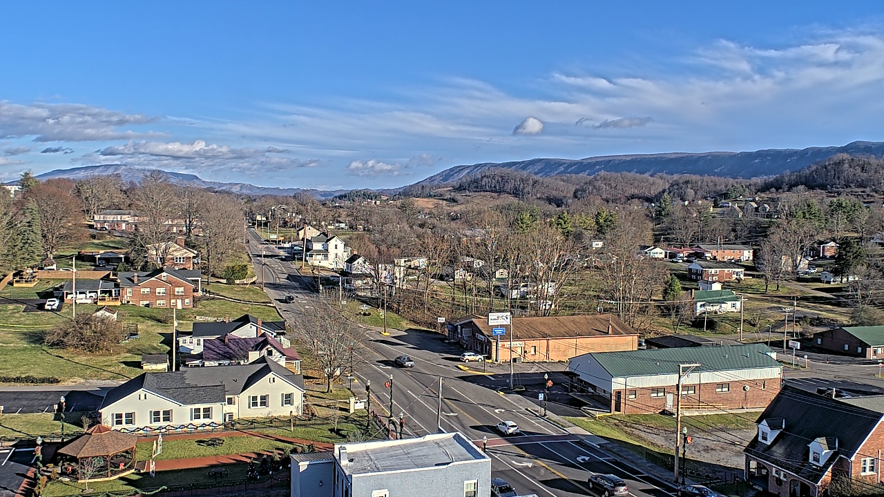 Thumbnail for current weather camera view from Russell County Courthouse in Lebanon, Virginia
