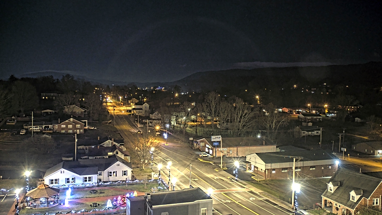 Thumbnail for current weather camera view from Russell County Courthouse in Lebanon, Virginia