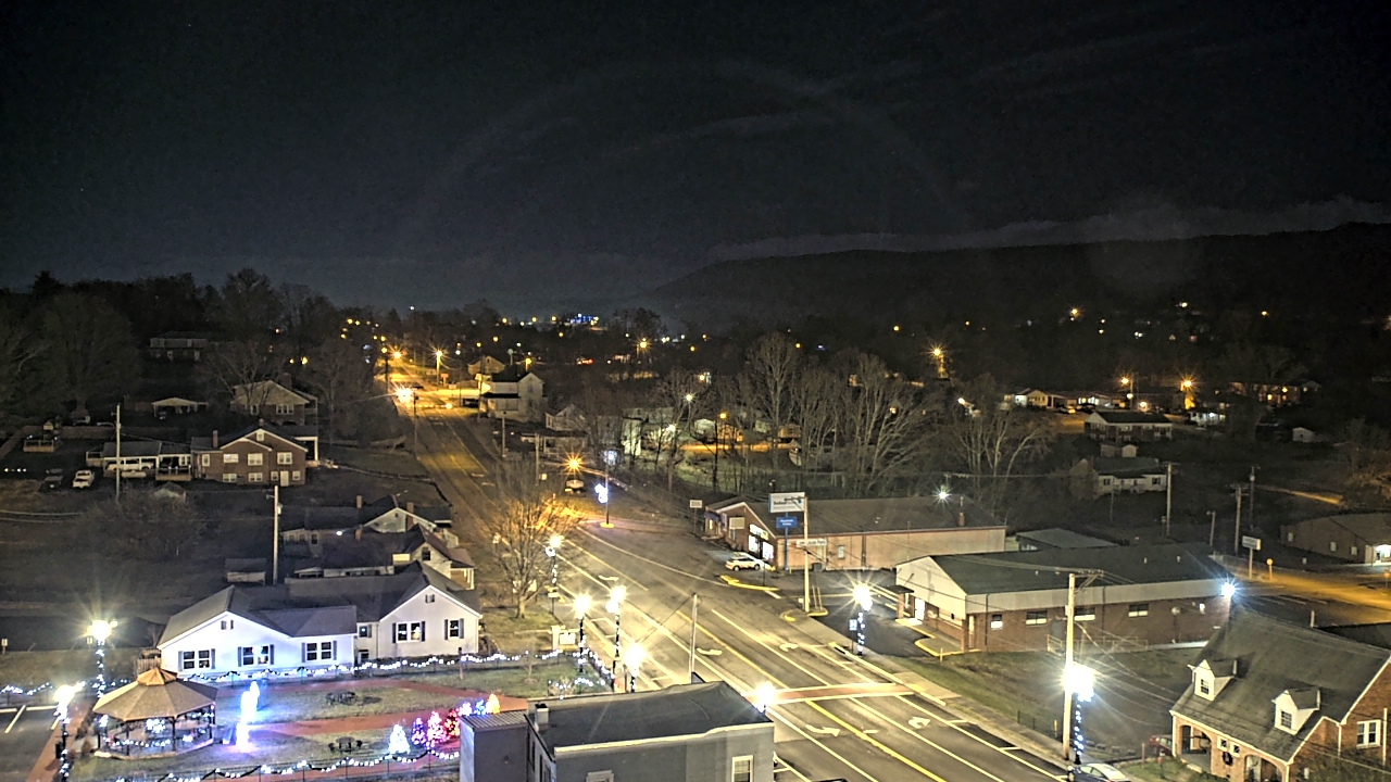 Thumbnail for current weather camera view from Russell County Courthouse in Lebanon, Virginia