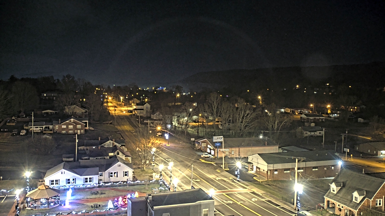 Thumbnail for current weather camera view from Russell County Courthouse in Lebanon, Virginia