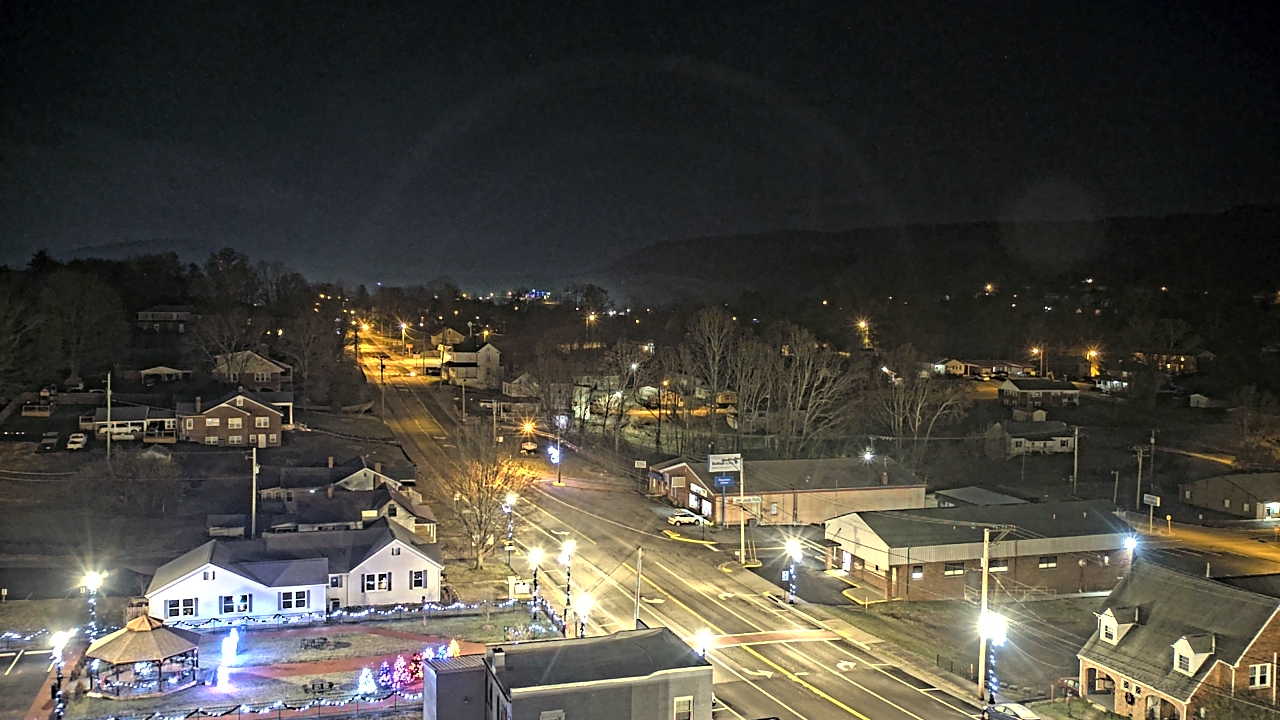 Thumbnail for current weather camera view from Russell County Courthouse in Lebanon, Virginia