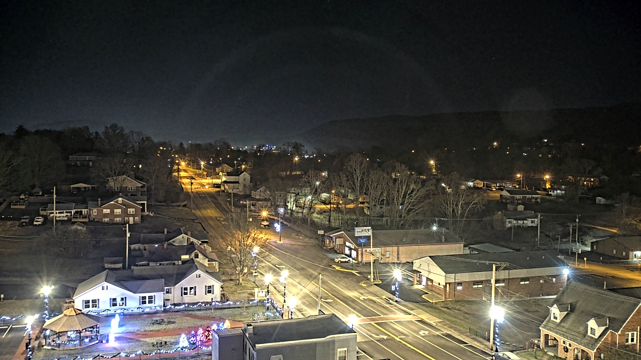 Thumbnail for current weather camera view from Russell County Courthouse in Lebanon, Virginia