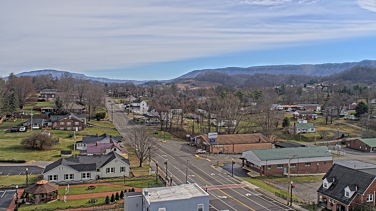 Thumbnail for current weather camera view from Russell County Courthouse in Lebanon, Virginia