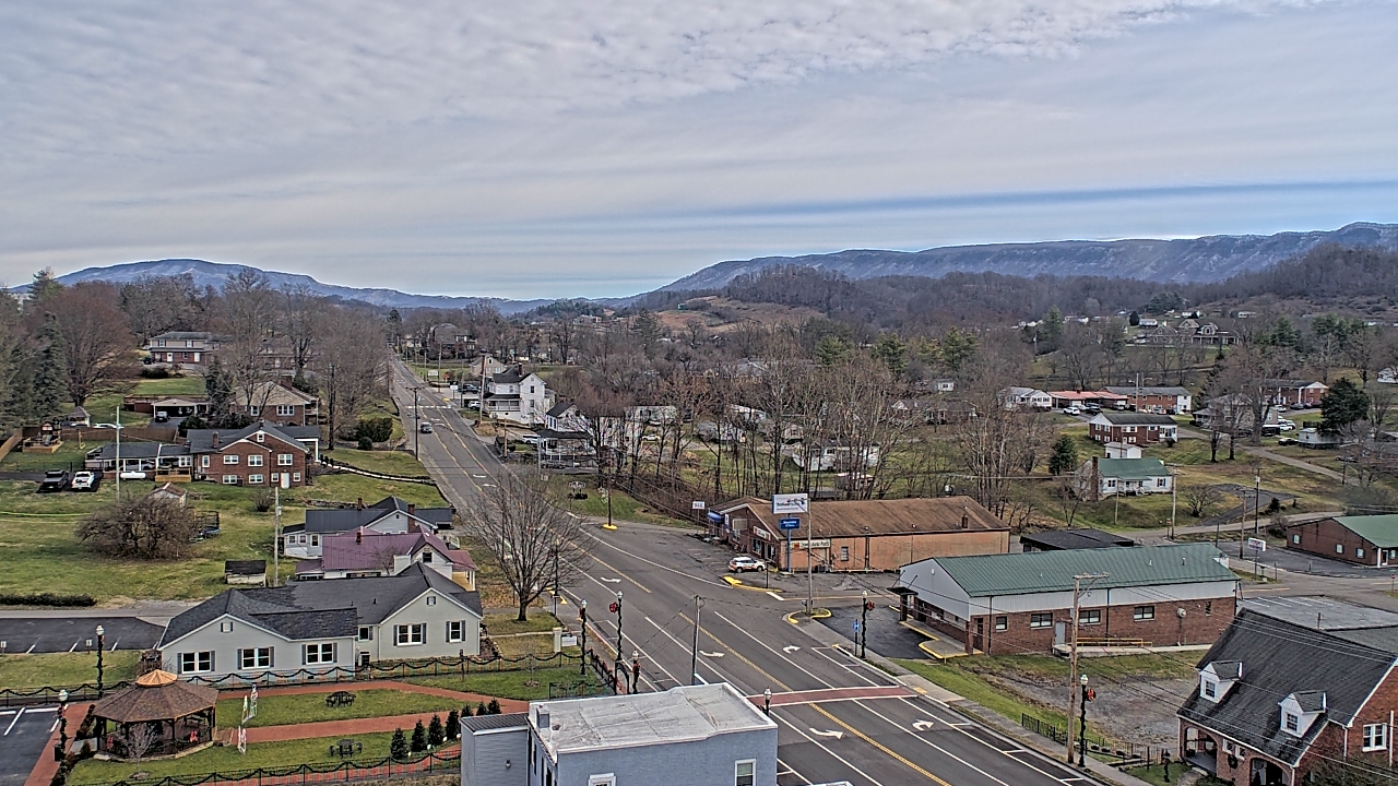Thumbnail for current weather camera view from Russell County Courthouse in Lebanon, Virginia