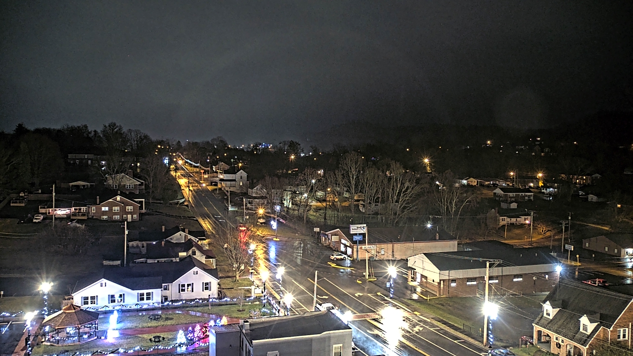 Thumbnail for current weather camera view from Russell County Courthouse in Lebanon, Virginia