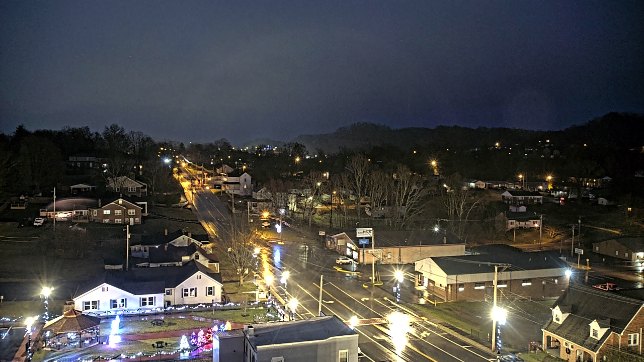 Thumbnail for current weather camera view from Russell County Courthouse in Lebanon, Virginia