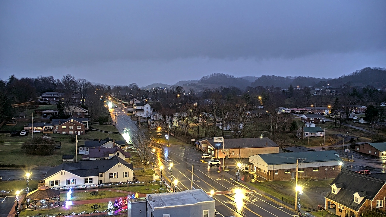 Thumbnail for current weather camera view from Russell County Courthouse in Lebanon, Virginia
