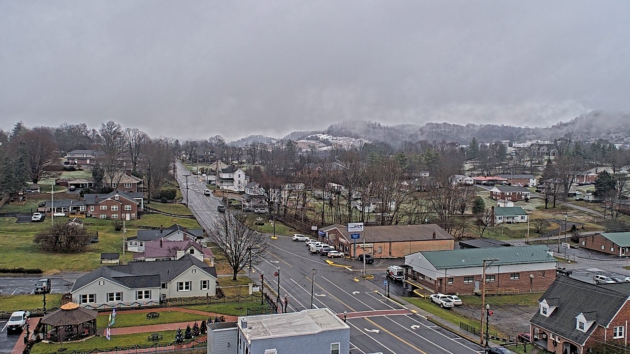 Thumbnail for current weather camera view from Russell County Courthouse in Lebanon, Virginia