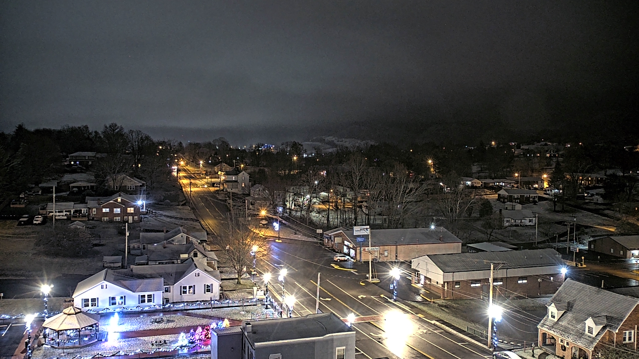 Thumbnail for current weather camera view from Russell County Courthouse in Lebanon, Virginia