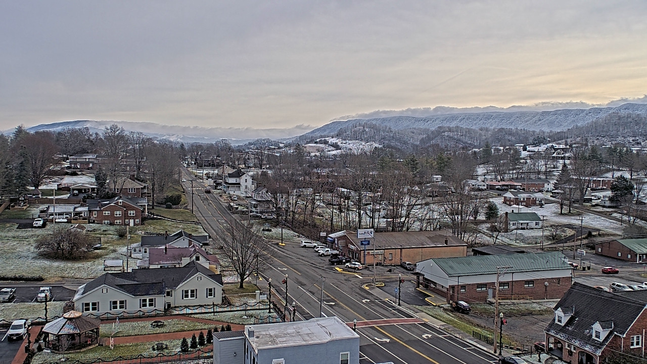 Thumbnail for current weather camera view from Russell County Courthouse in Lebanon, Virginia
