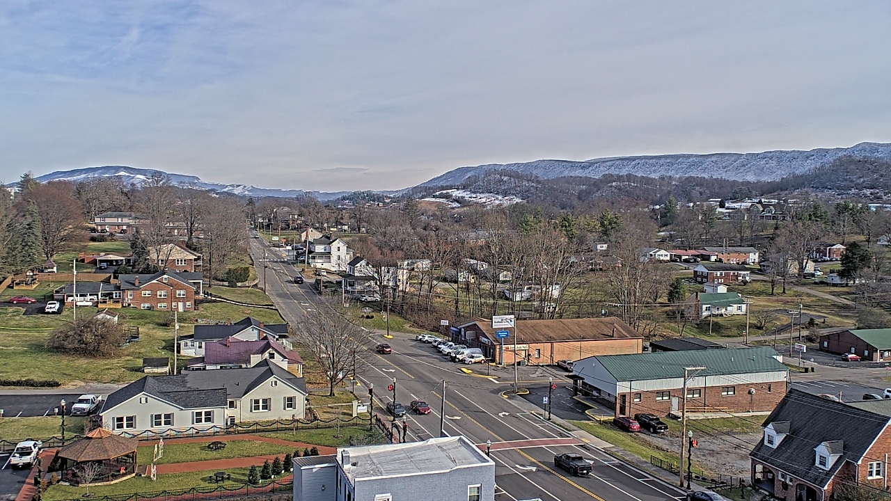 Thumbnail for current weather camera view from Russell County Courthouse in Lebanon, Virginia