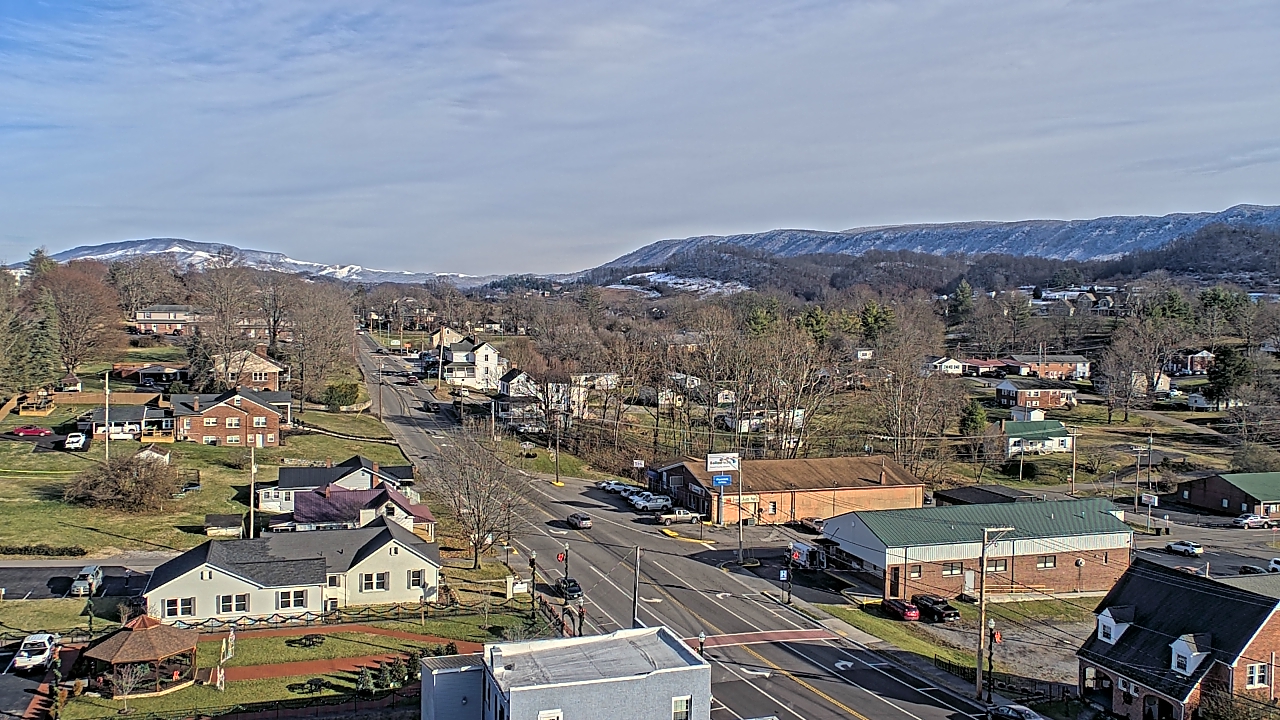Thumbnail for current weather camera view from Russell County Courthouse in Lebanon, Virginia