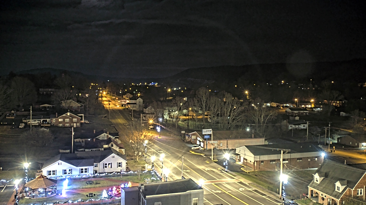 Thumbnail for current weather camera view from Russell County Courthouse in Lebanon, Virginia