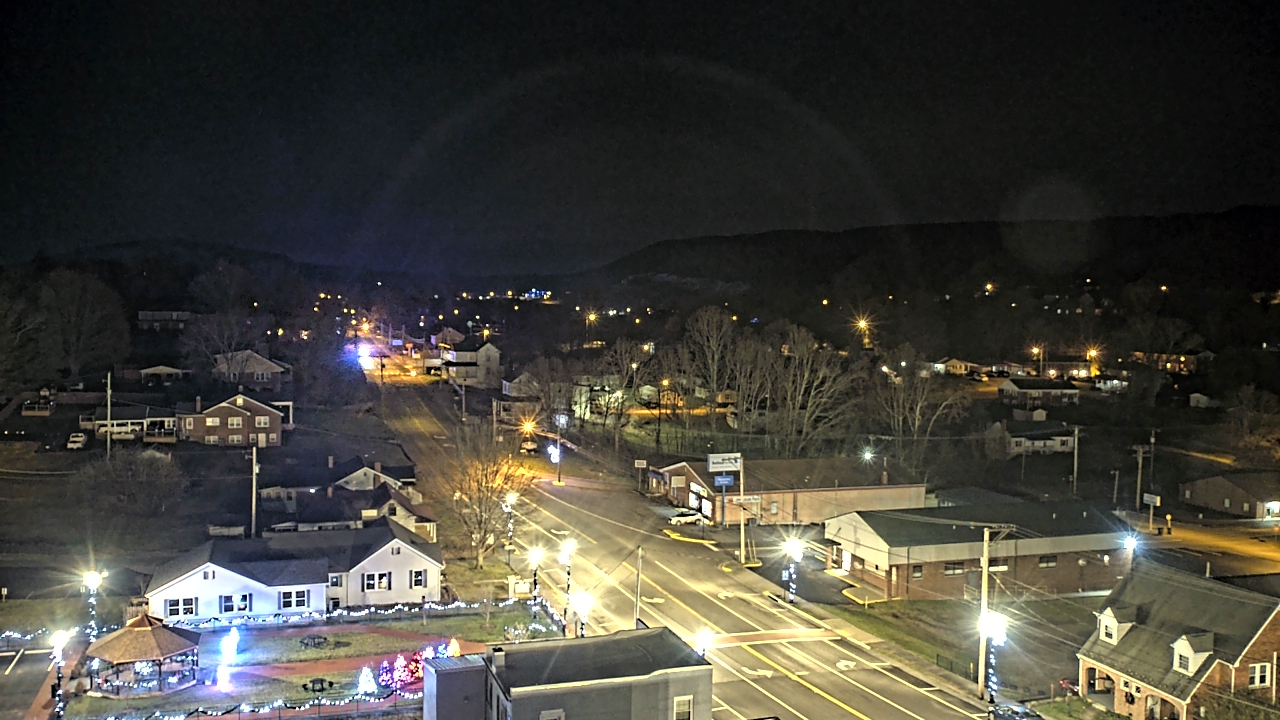 Thumbnail for current weather camera view from Russell County Courthouse in Lebanon, Virginia