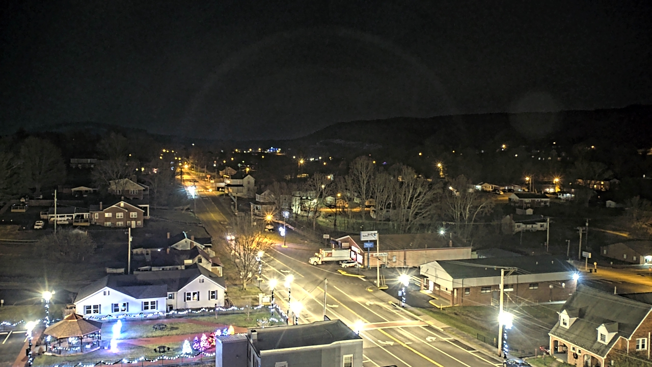 Thumbnail for current weather camera view from Russell County Courthouse in Lebanon, Virginia