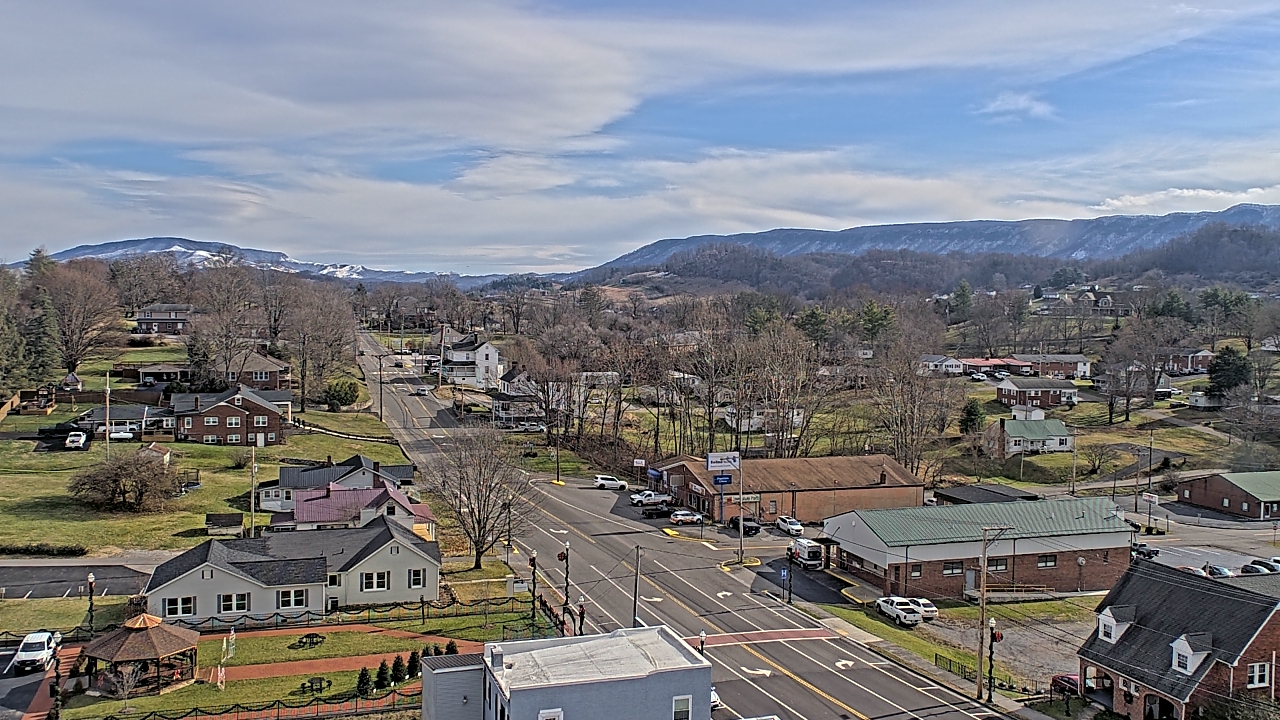 Thumbnail for current weather camera view from Russell County Courthouse in Lebanon, Virginia