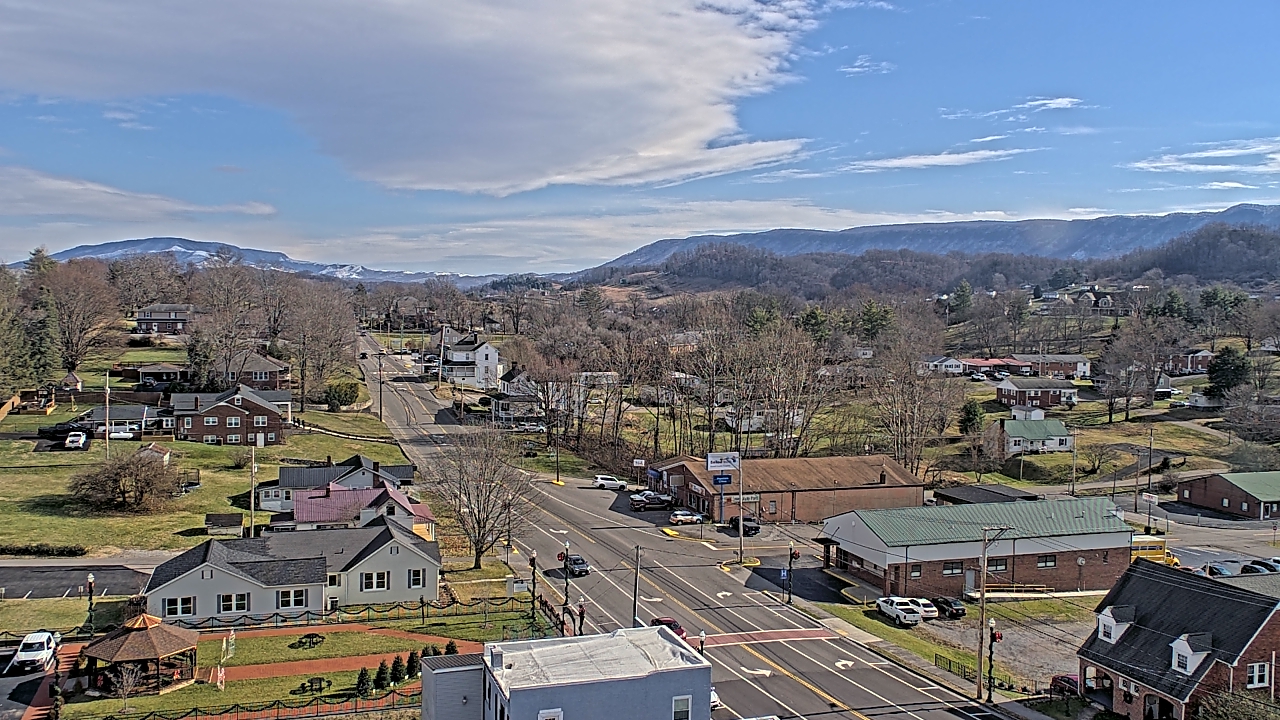 Thumbnail for current weather camera view from Russell County Courthouse in Lebanon, Virginia