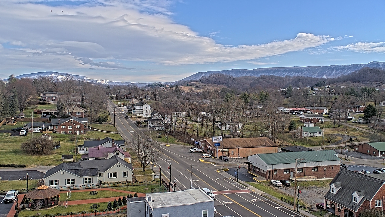 Thumbnail for current weather camera view from Russell County Courthouse in Lebanon, Virginia
