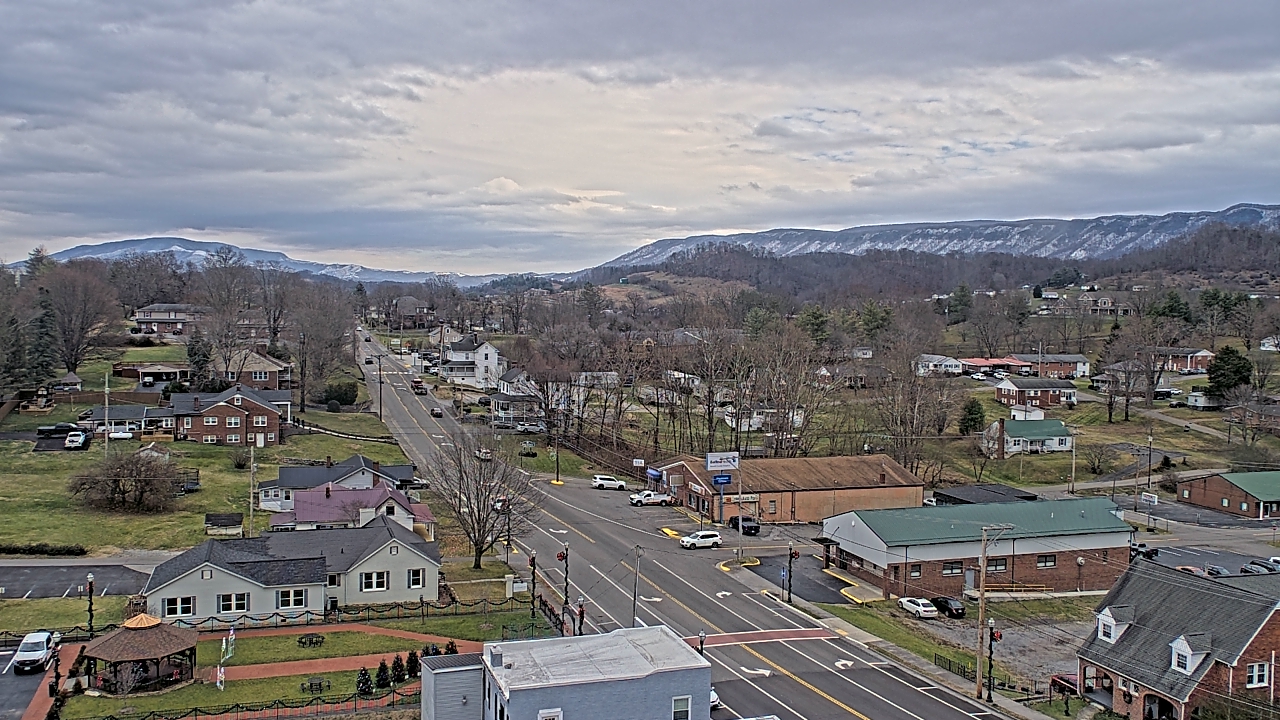 Thumbnail for current weather camera view from Russell County Courthouse in Lebanon, Virginia