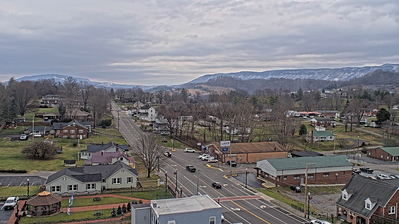 Thumbnail for current weather camera view from Russell County Courthouse in Lebanon, Virginia