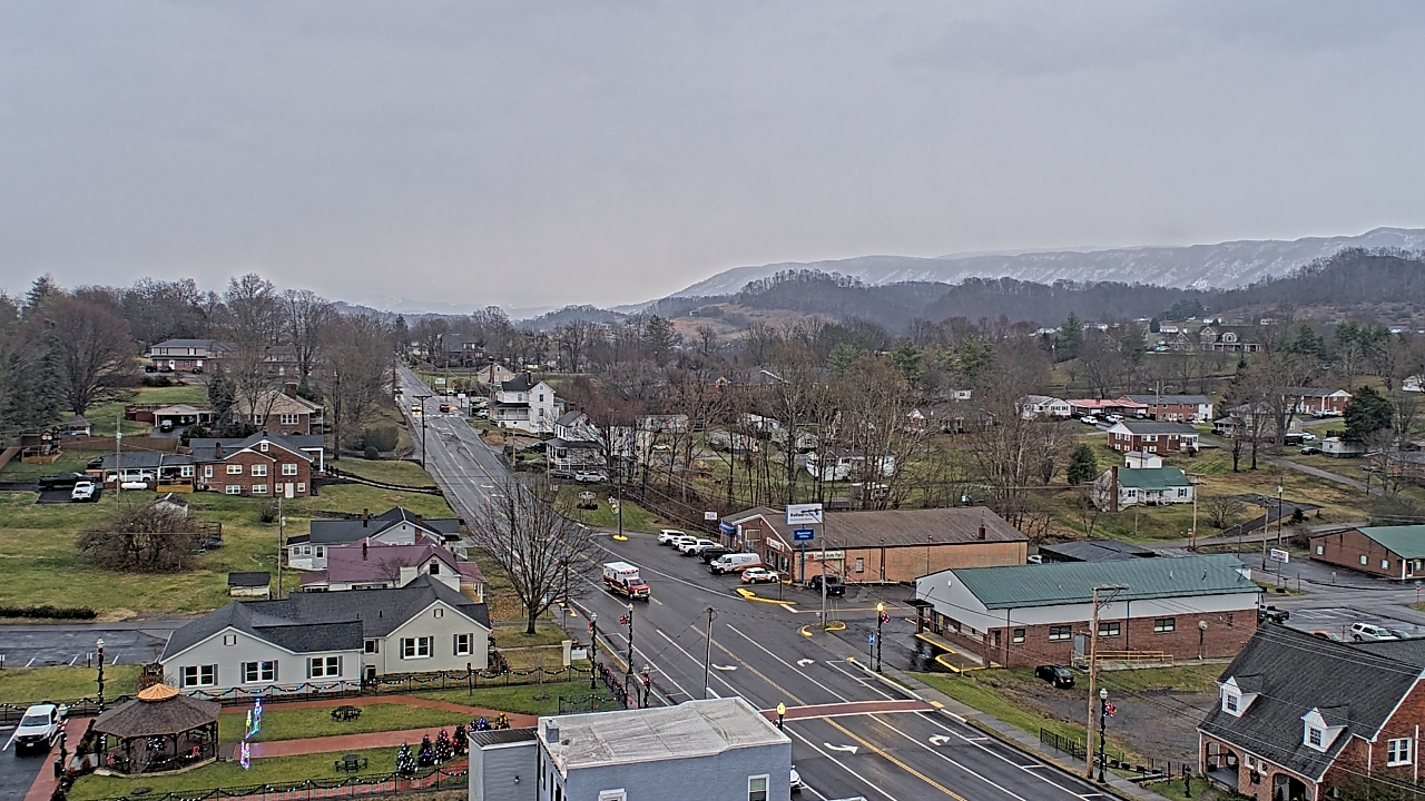Thumbnail for current weather camera view from Russell County Courthouse in Lebanon, Virginia