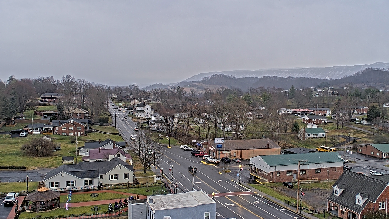 Thumbnail for current weather camera view from Russell County Courthouse in Lebanon, Virginia