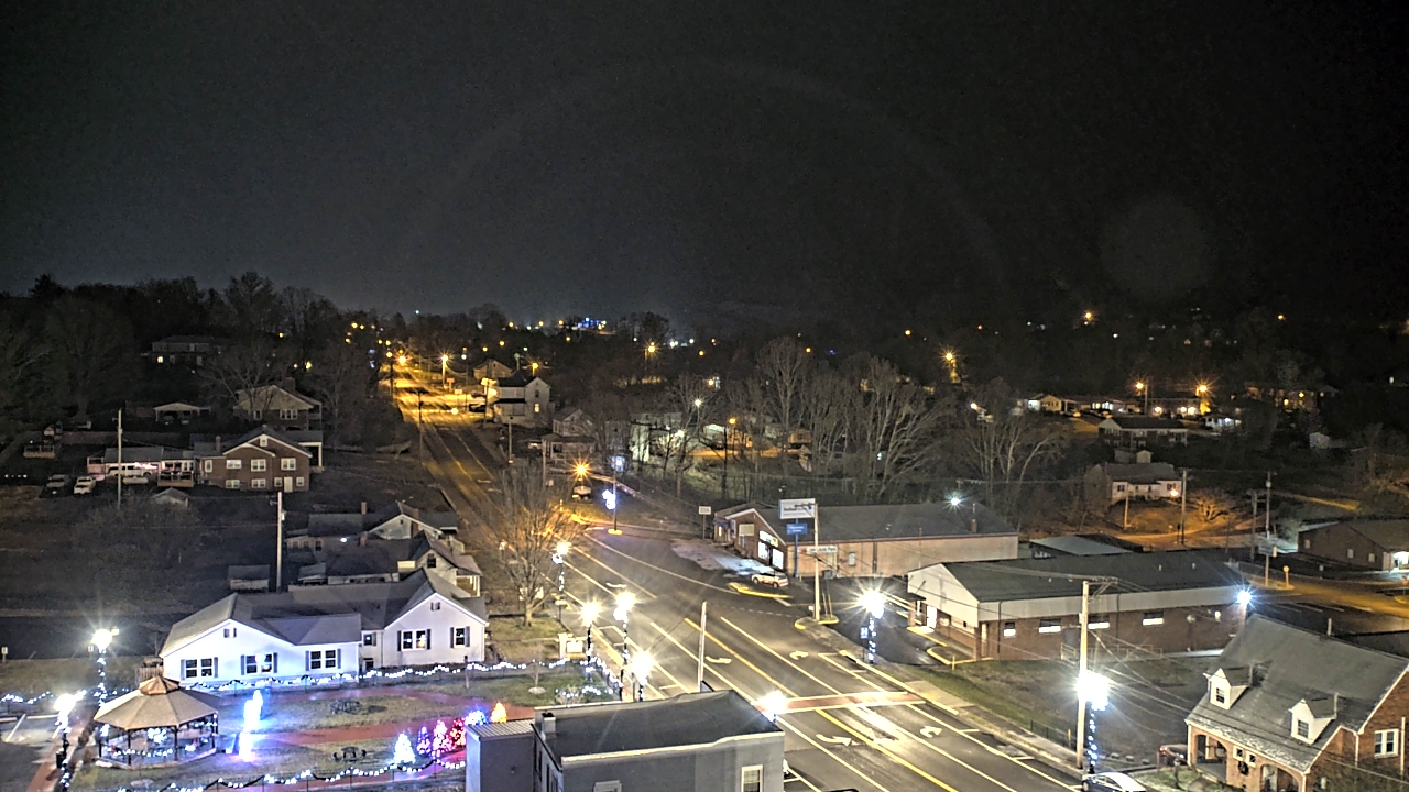 Thumbnail for current weather camera view from Russell County Courthouse in Lebanon, Virginia