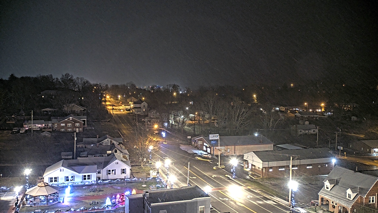 Thumbnail for current weather camera view from Russell County Courthouse in Lebanon, Virginia