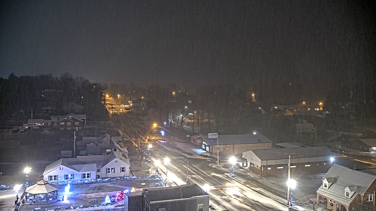 Thumbnail for current weather camera view from Russell County Courthouse in Lebanon, Virginia