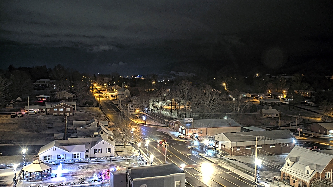 Thumbnail for current weather camera view from Russell County Courthouse in Lebanon, Virginia