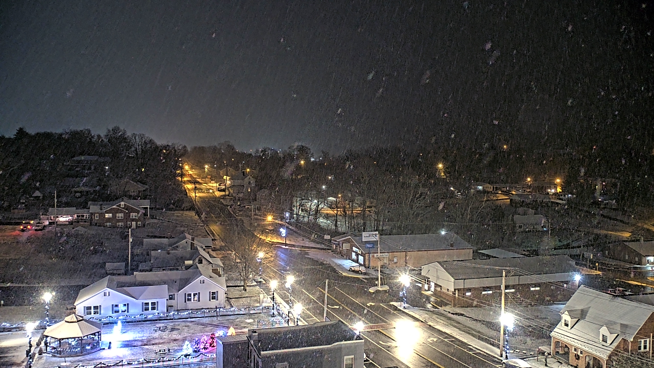 Thumbnail for current weather camera view from Russell County Courthouse in Lebanon, Virginia