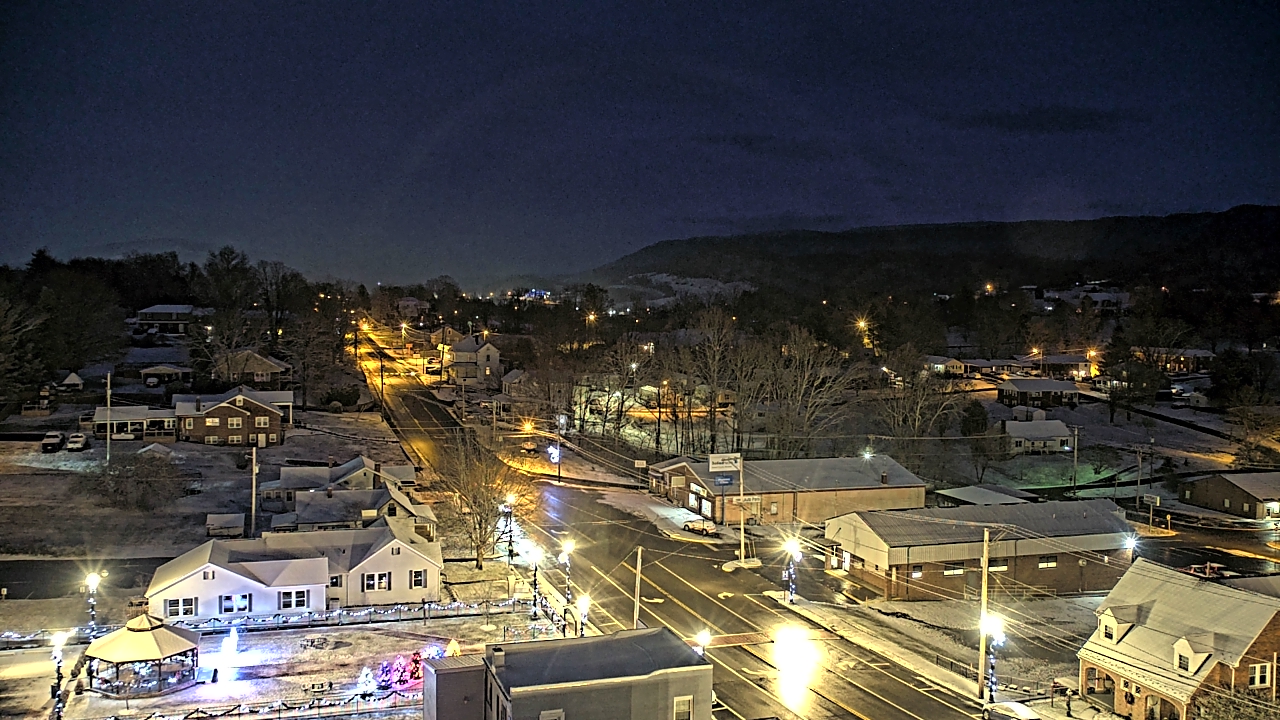 Thumbnail for current weather camera view from Russell County Courthouse in Lebanon, Virginia