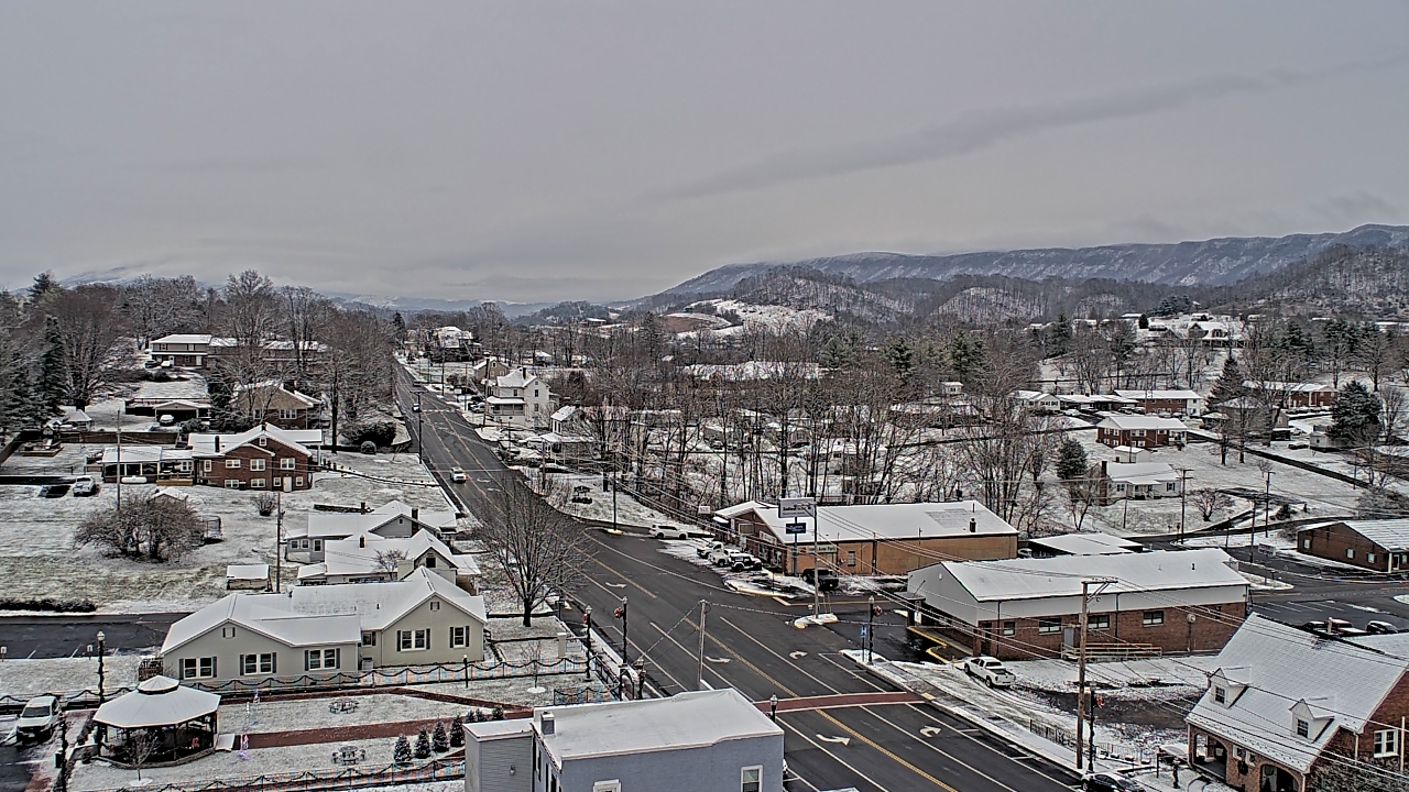 Thumbnail for current weather camera view from Russell County Courthouse in Lebanon, Virginia