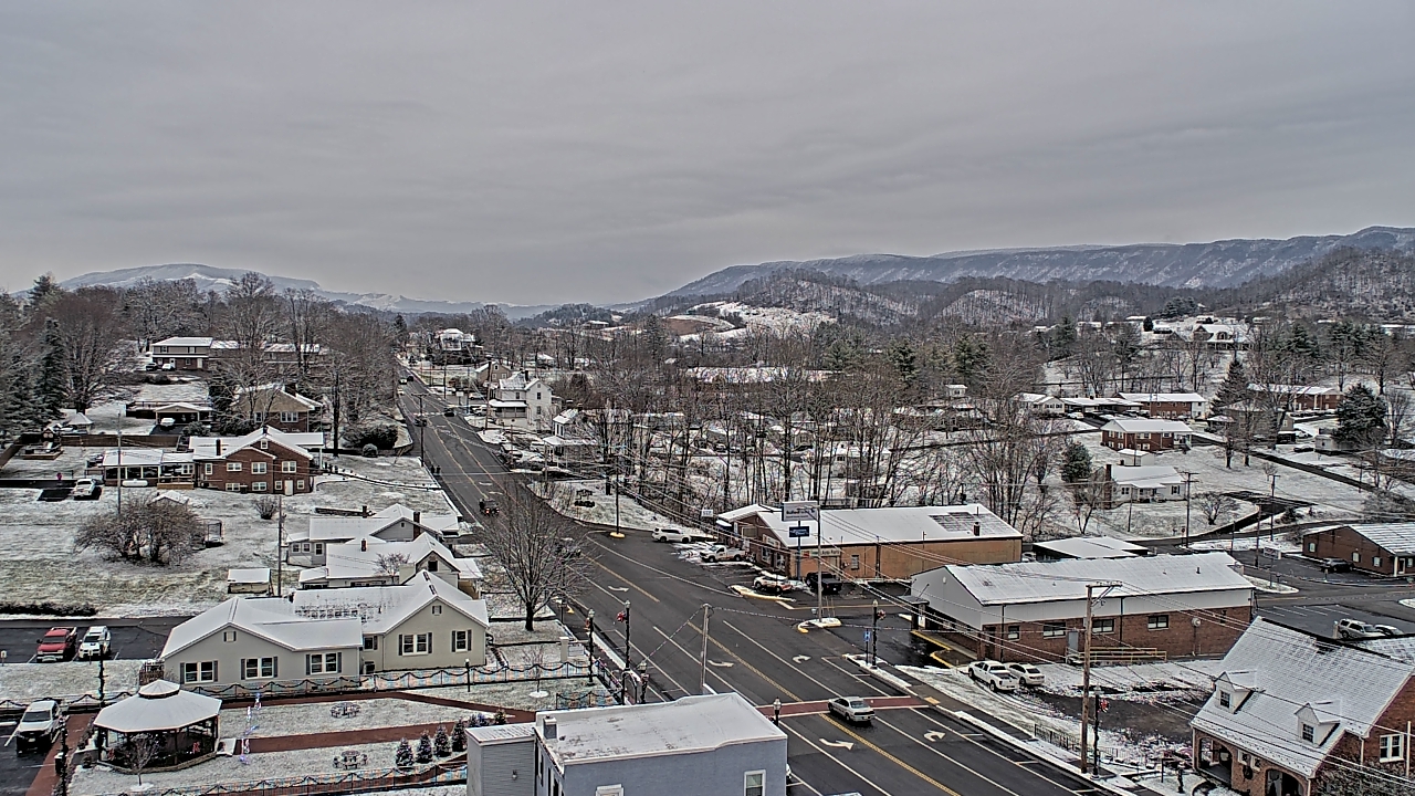 Thumbnail for current weather camera view from Russell County Courthouse in Lebanon, Virginia