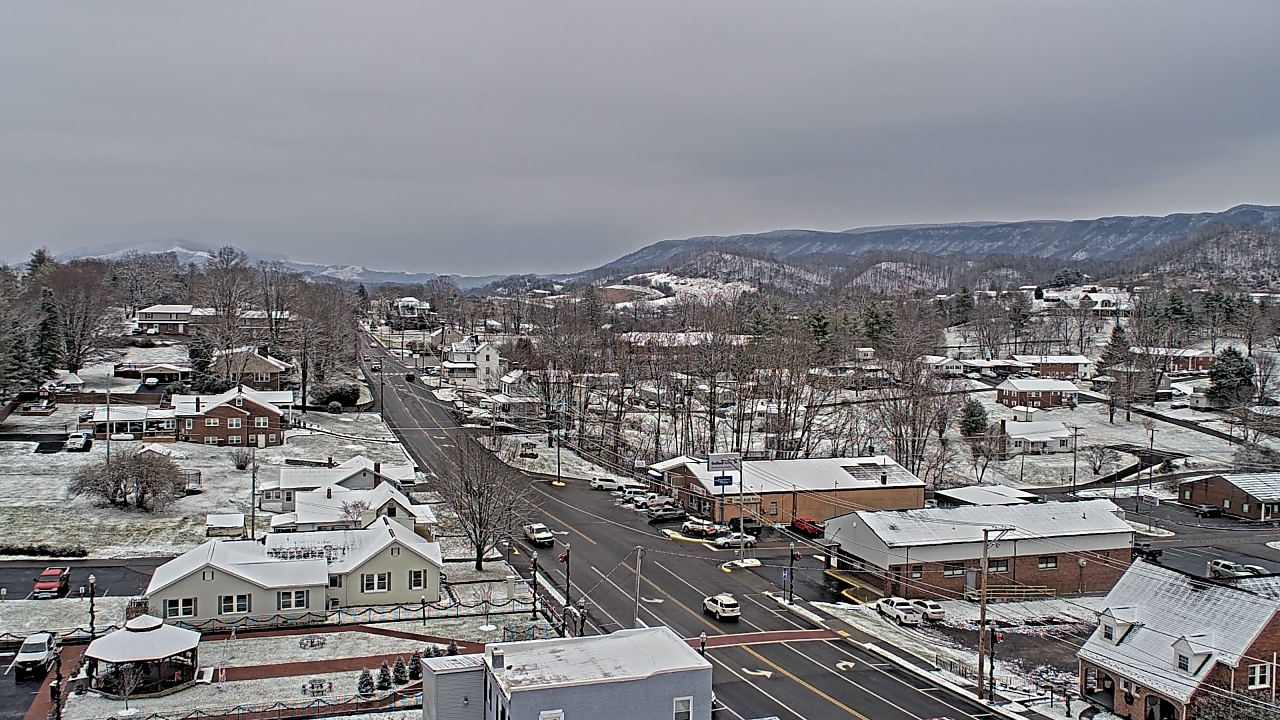 Thumbnail for current weather camera view from Russell County Courthouse in Lebanon, Virginia