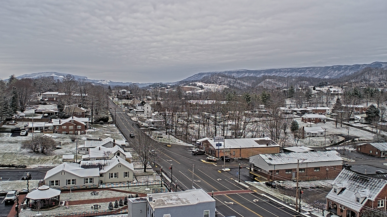 Thumbnail for current weather camera view from Russell County Courthouse in Lebanon, Virginia