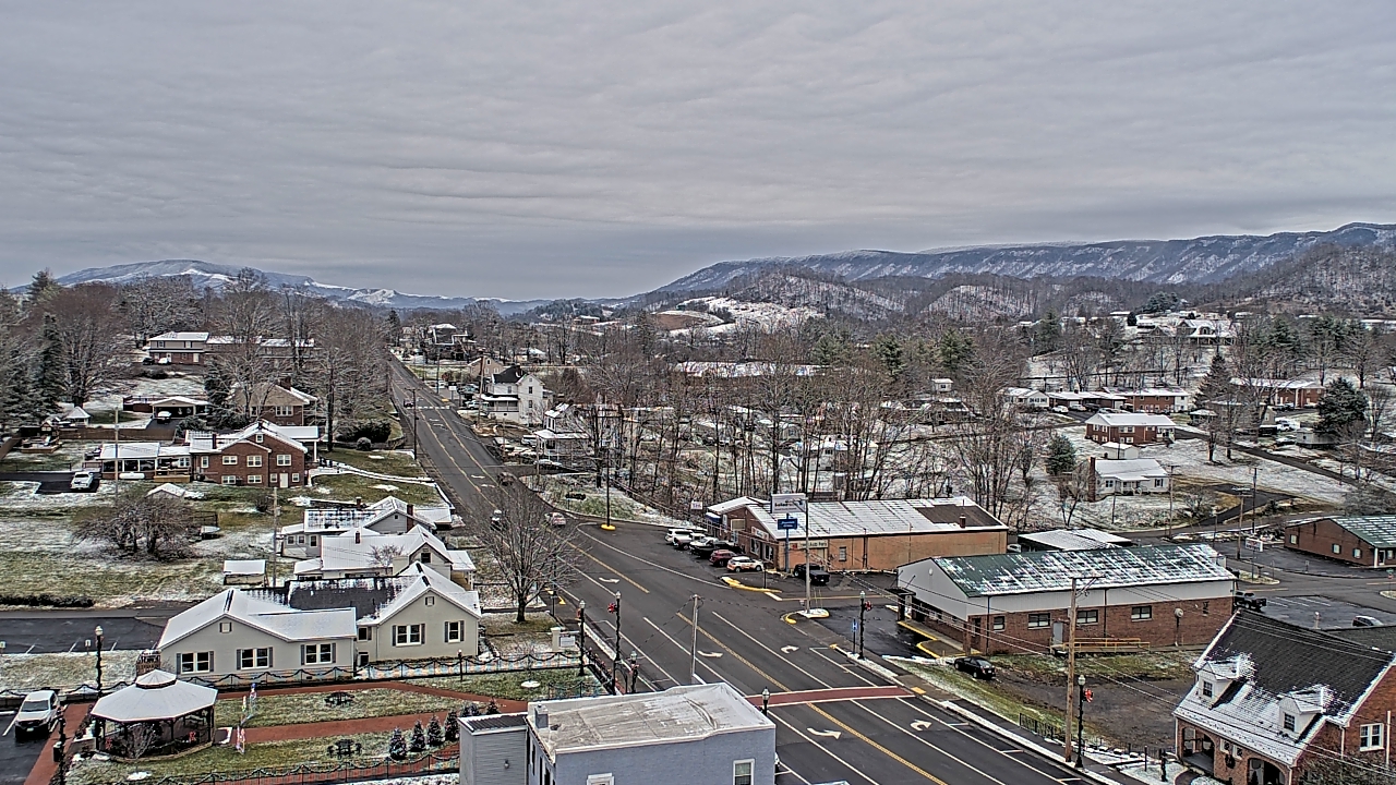 Thumbnail for current weather camera view from Russell County Courthouse in Lebanon, Virginia