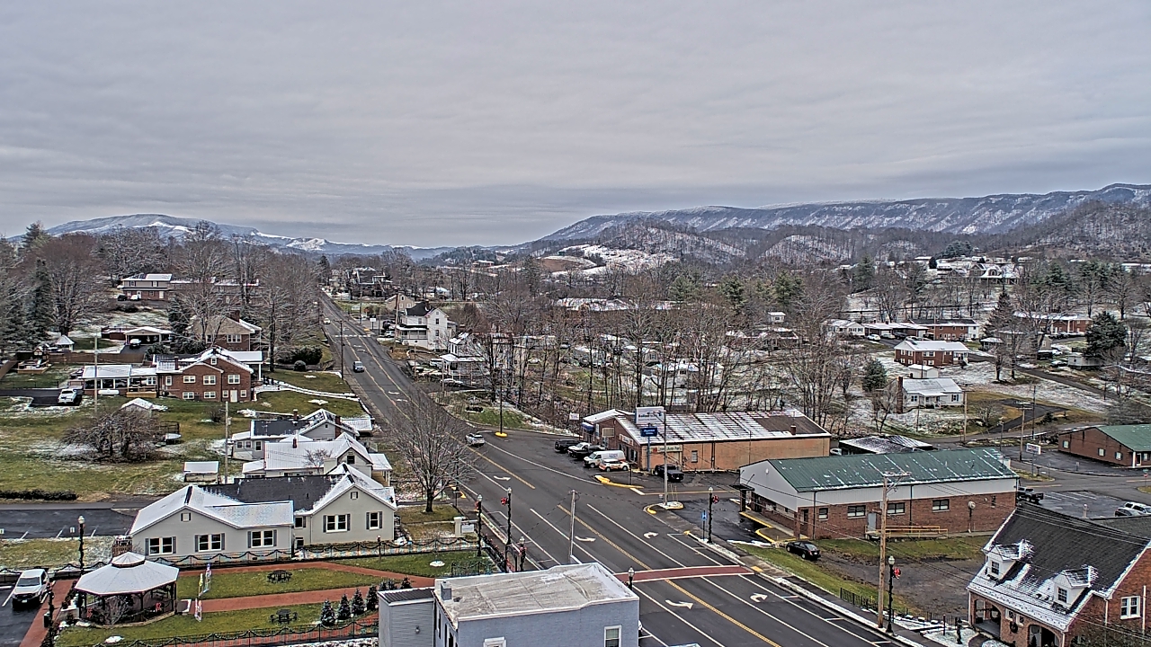 Thumbnail for current weather camera view from Russell County Courthouse in Lebanon, Virginia