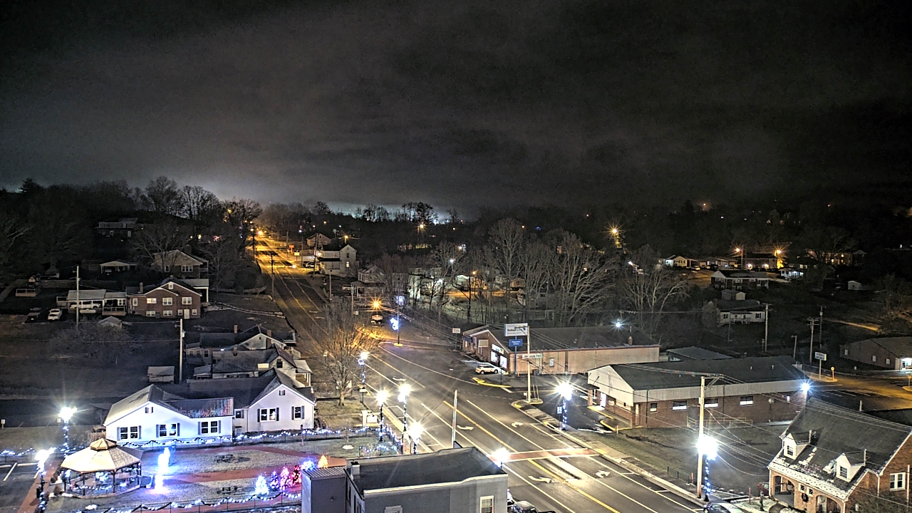 Thumbnail for current weather camera view from Russell County Courthouse in Lebanon, Virginia