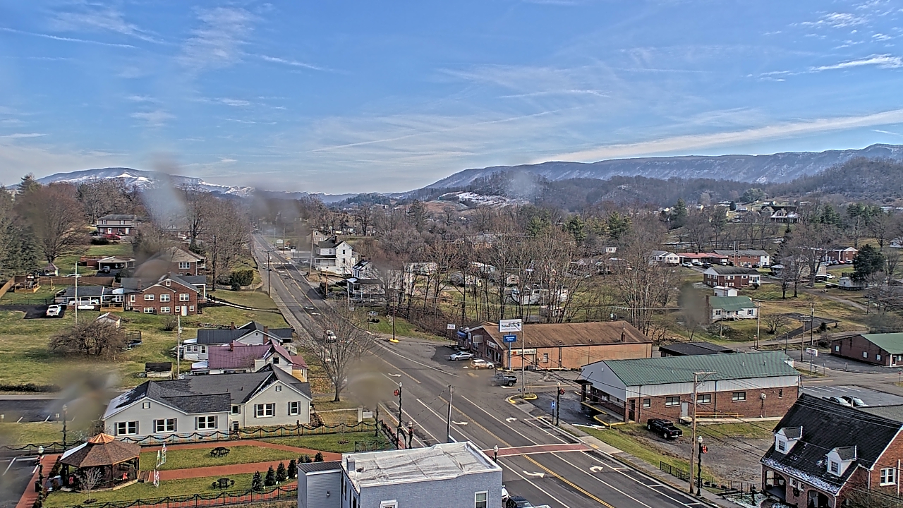 Thumbnail for current weather camera view from Russell County Courthouse in Lebanon, Virginia