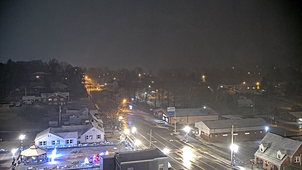 Thumbnail for current weather camera view from Russell County Courthouse in Lebanon, Virginia