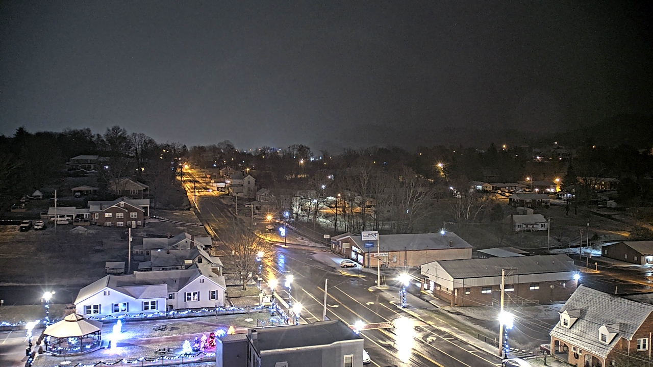 Thumbnail for current weather camera view from Russell County Courthouse in Lebanon, Virginia