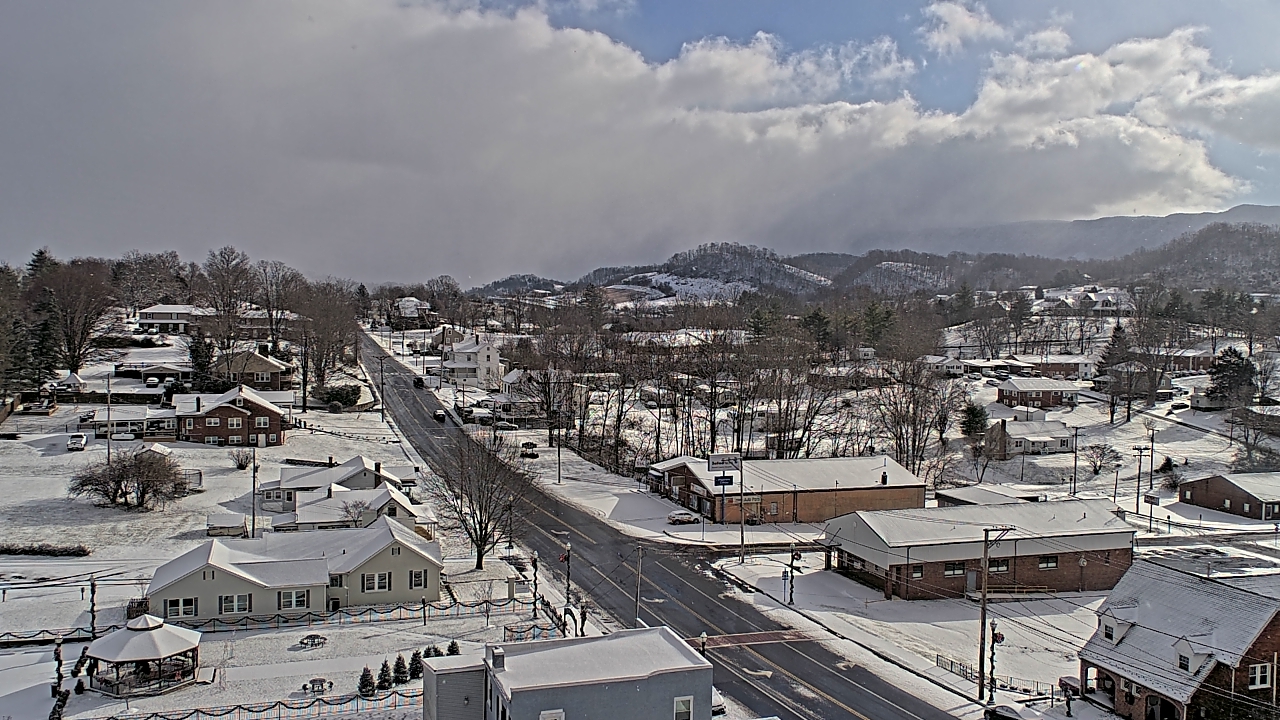 Thumbnail for current weather camera view from Russell County Courthouse in Lebanon, Virginia